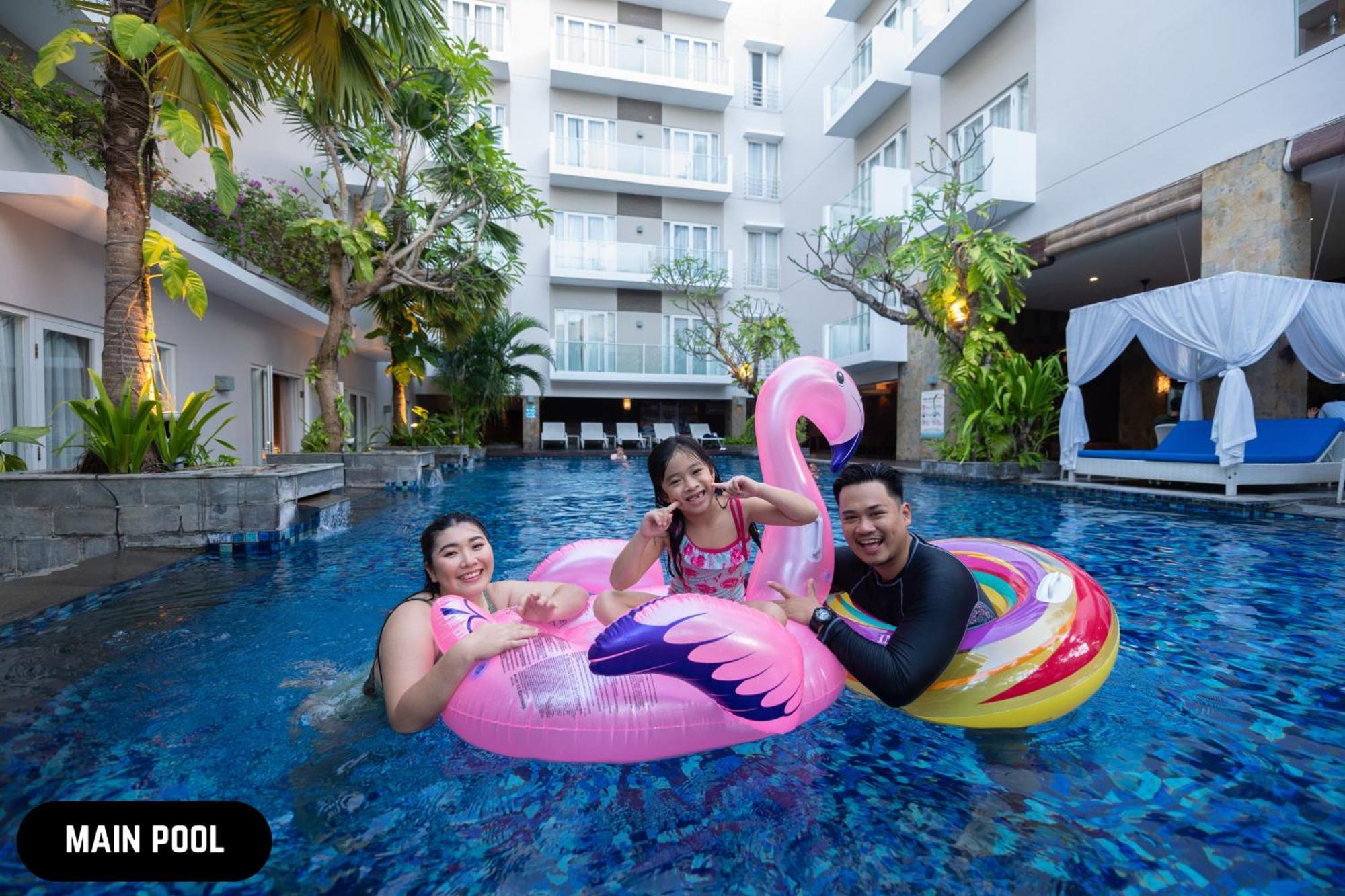 Grand Ixora Kuta Resort מראה חיצוני תמונה